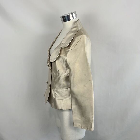 Carolina Herrera Tan Silk Blazer - Picture 2 of 10